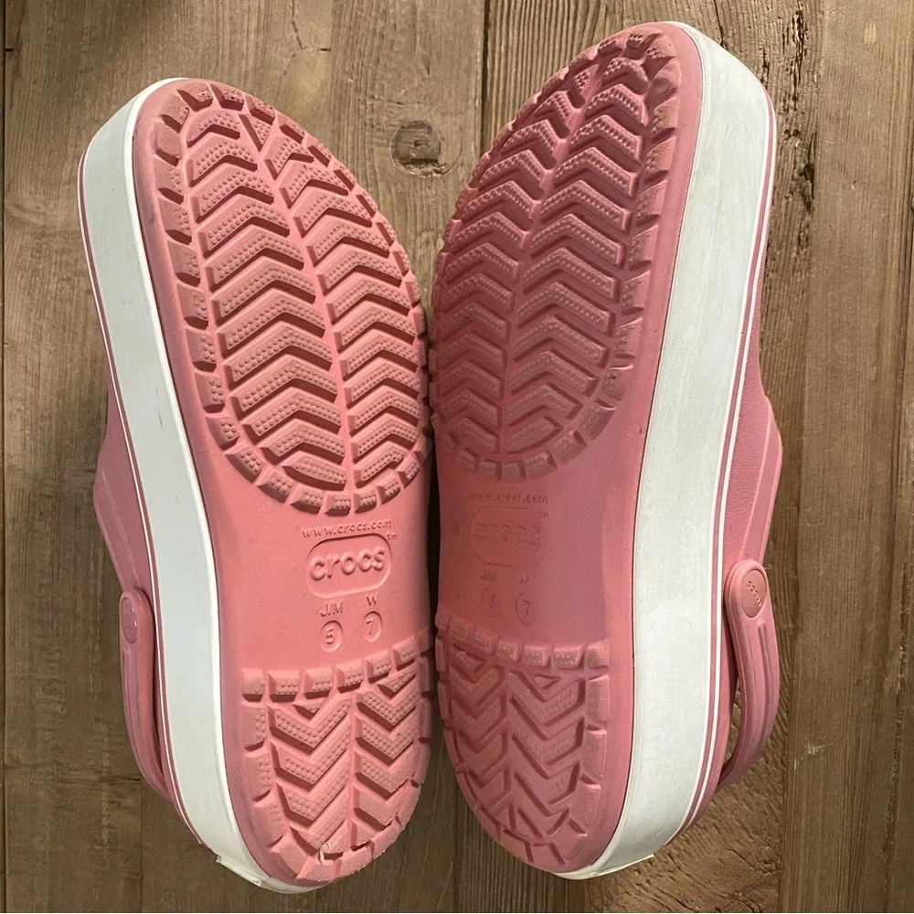 CROCS Women’s Pink White Clogs Crocband Comfort Platform Jibbitz Charm Sandals 7_8
